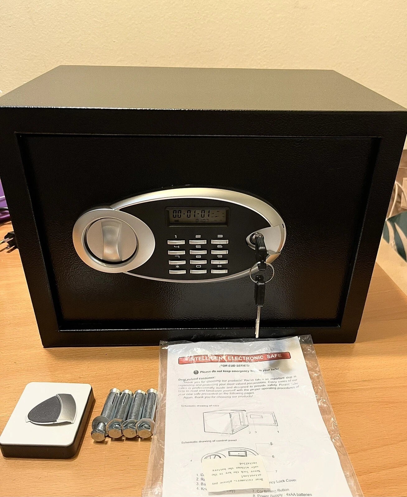Caja Fuerte Digital Compacta 20x20x31 cm – Seguridad Electrónica para Hogar u Oficina